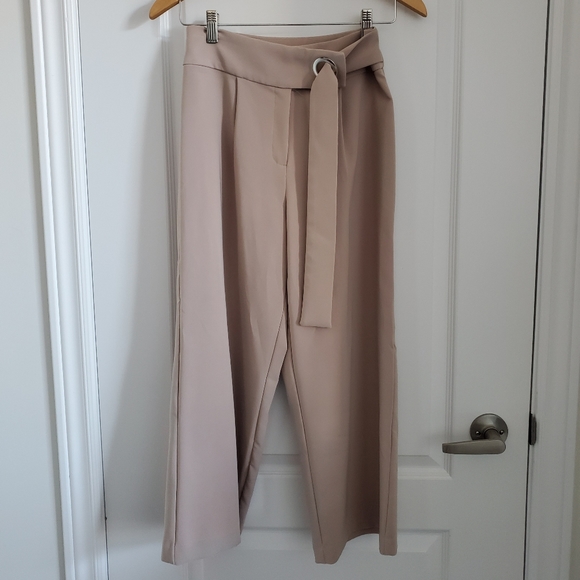 NWOT Dynamite Belted Nude Culottes - Picture 1 of 5